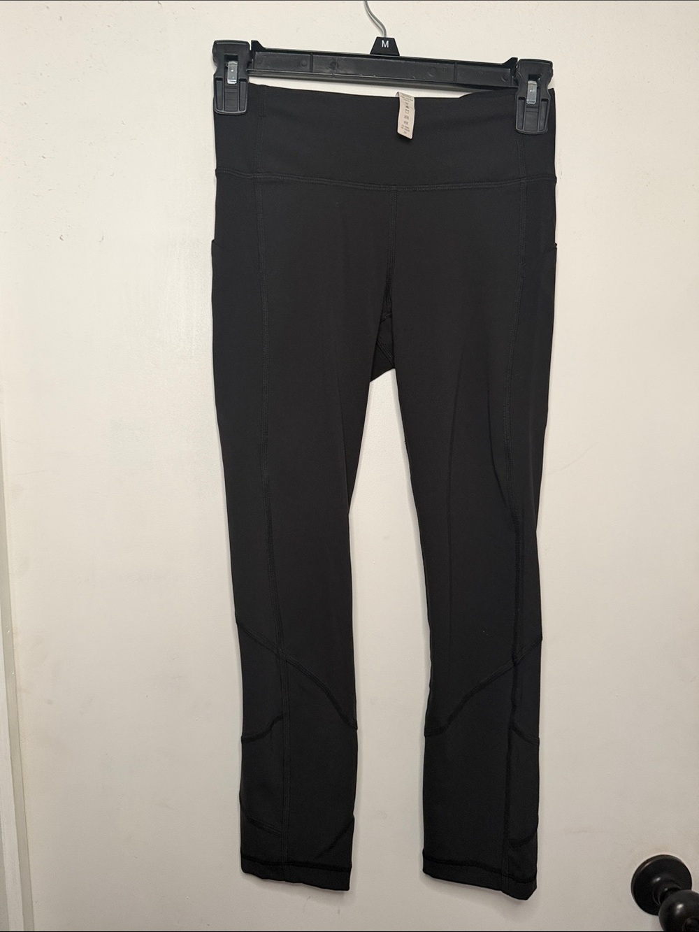lululemon athletica Black Performance cropped Leggings with Back Zip Pocket